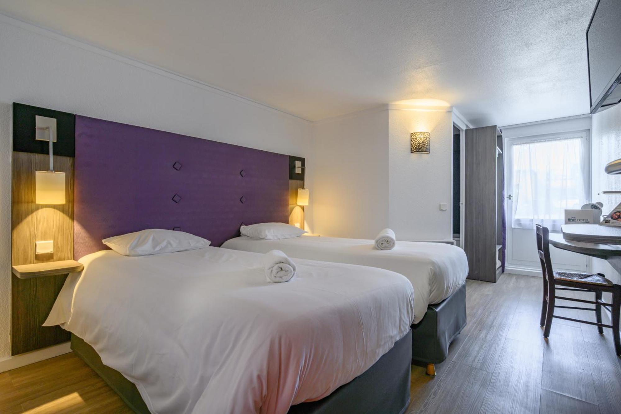 Brit Hotel Reims La Neuvillette Bagian luar foto