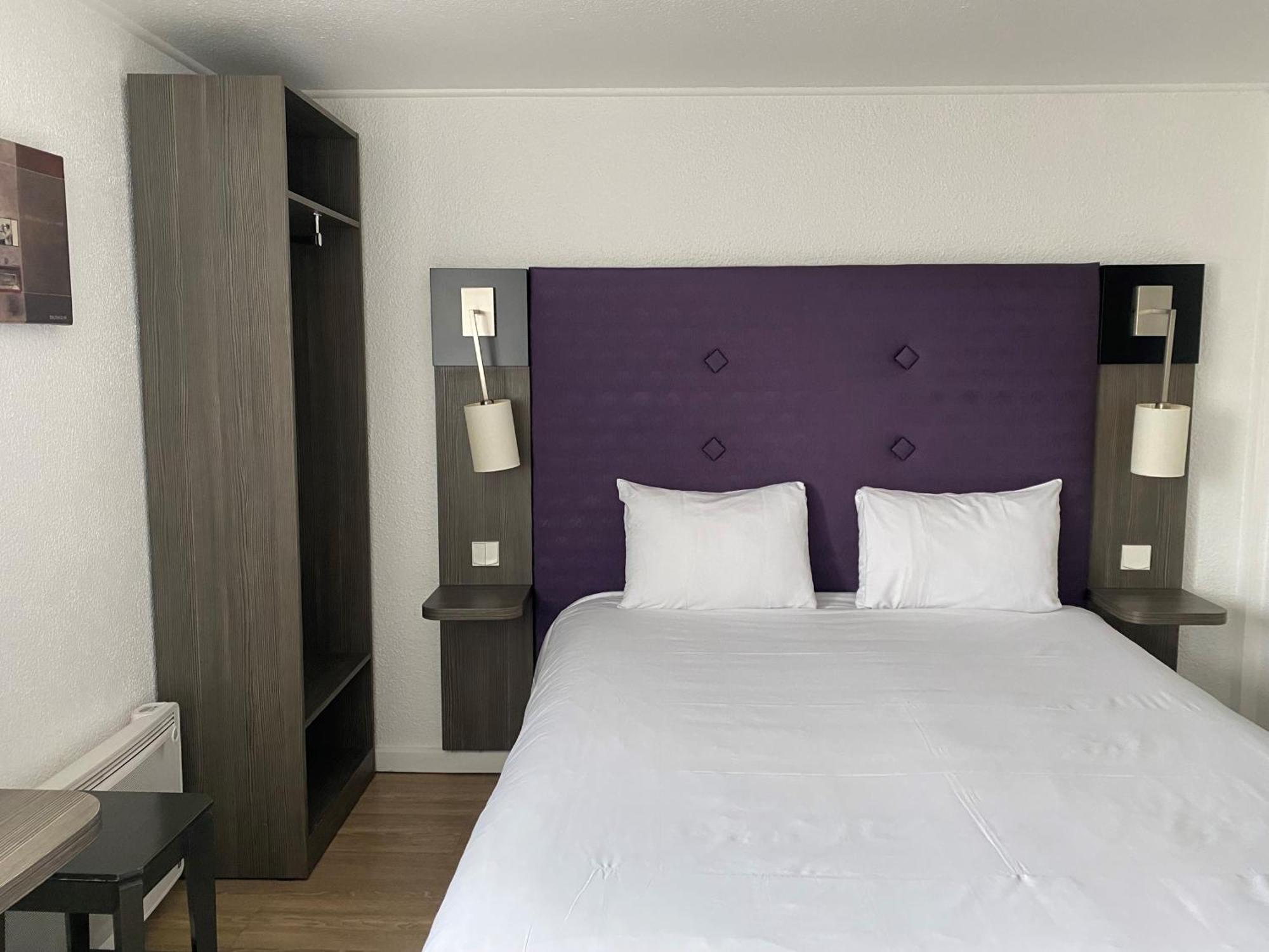 Brit Hotel Reims La Neuvillette Bagian luar foto
