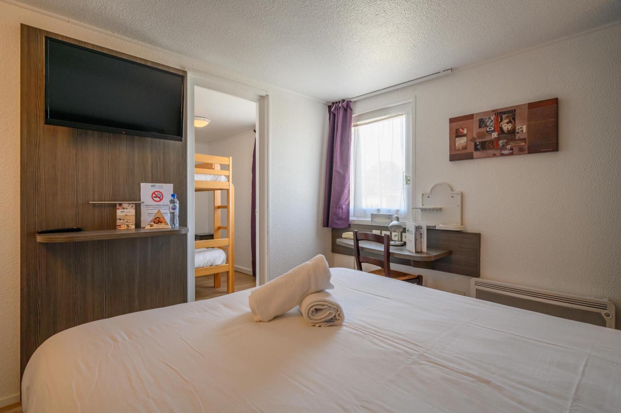 Brit Hotel Reims La Neuvillette Bagian luar foto